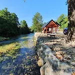 Otoka Josikovic Hébergement de vacances *