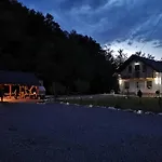 Otoka Josikovic Hébergement de vacances *