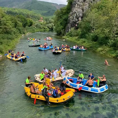 Semesterbostad Otoka Josikovic Sipovo