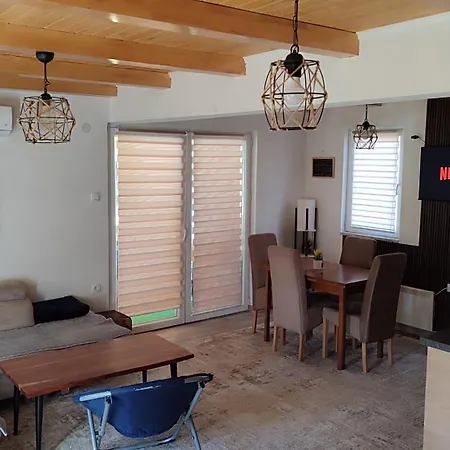 Otoka Josikovic Feriehus *